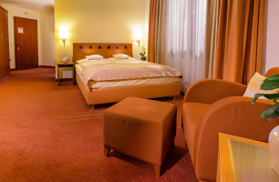 Seehotel Niedernberg - Das Dorf am See