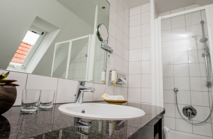 Seehotel Niedernberg - Das Dorf am See